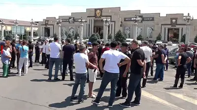 В ТЦ «Ариндж Молл» опечатали более 20 павильонов: торговцы заявляют о давлении и грозят протестами